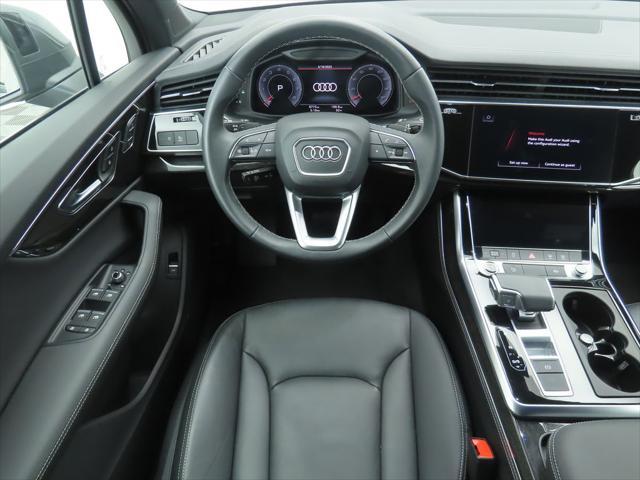 used 2025 Audi Q7 car, priced at $61,701