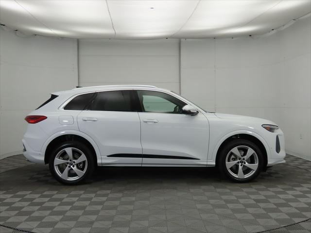new 2025 Audi Q5 car, priced at $61,150