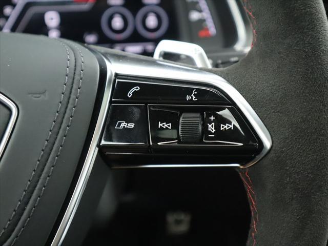 new 2025 Audi RS 6 Avant car, priced at $145,295