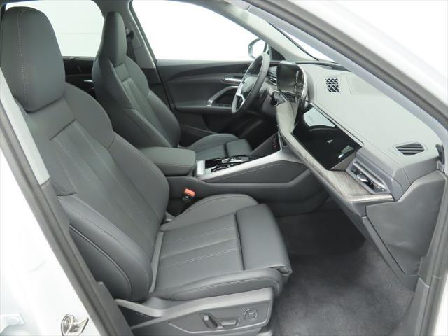 new 2025 Audi Q5 car, priced at $61,150