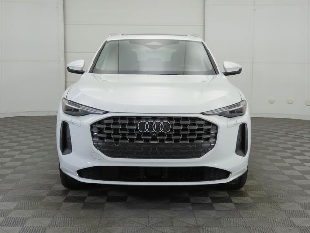 new 2025 Audi Q5 car, priced at $61,150