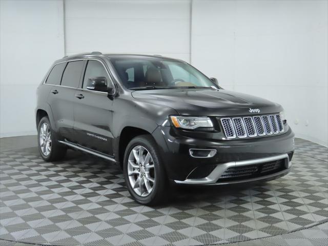 used 2015 Jeep Grand Cherokee car, priced at $18,621