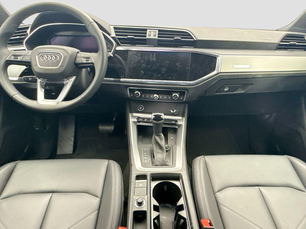used 2025 Audi Q3 car