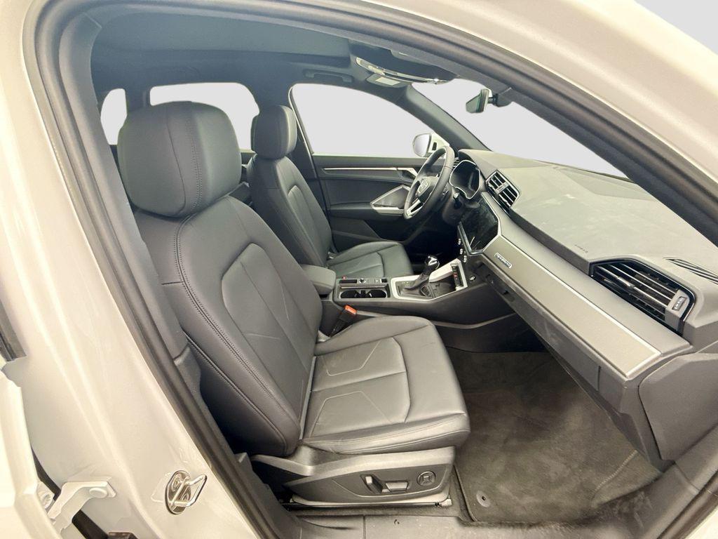 used 2025 Audi Q3 car