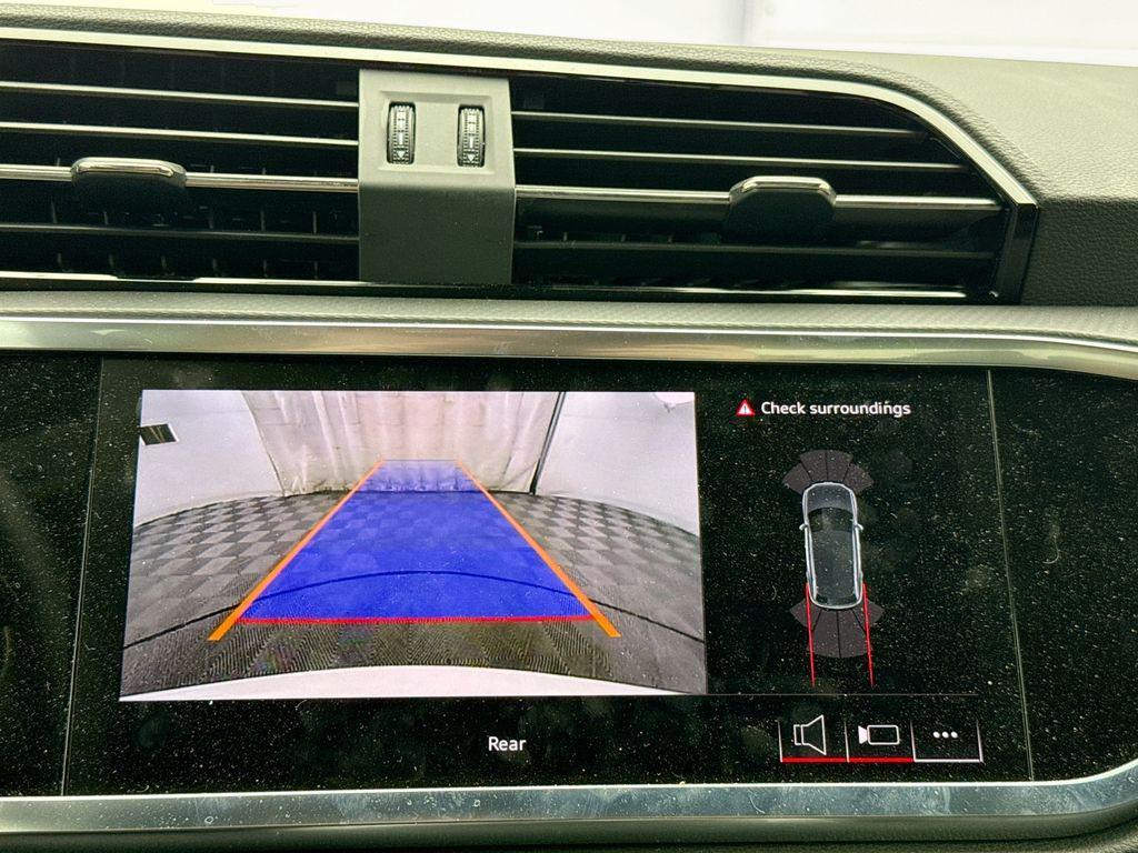 used 2025 Audi Q3 car