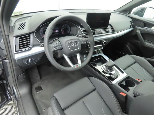 new 2025 Audi Q5 car, priced at $61,295