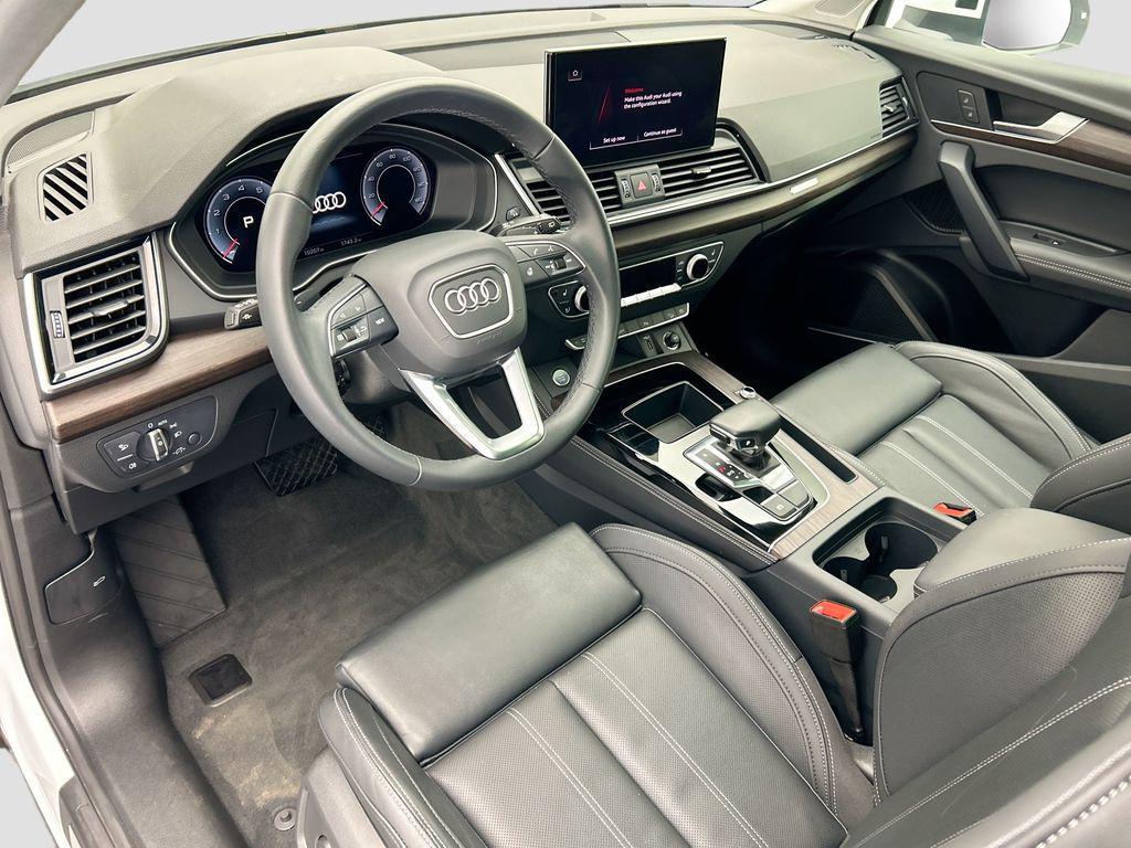 used 2025 Audi Q5 car, priced at $45,489