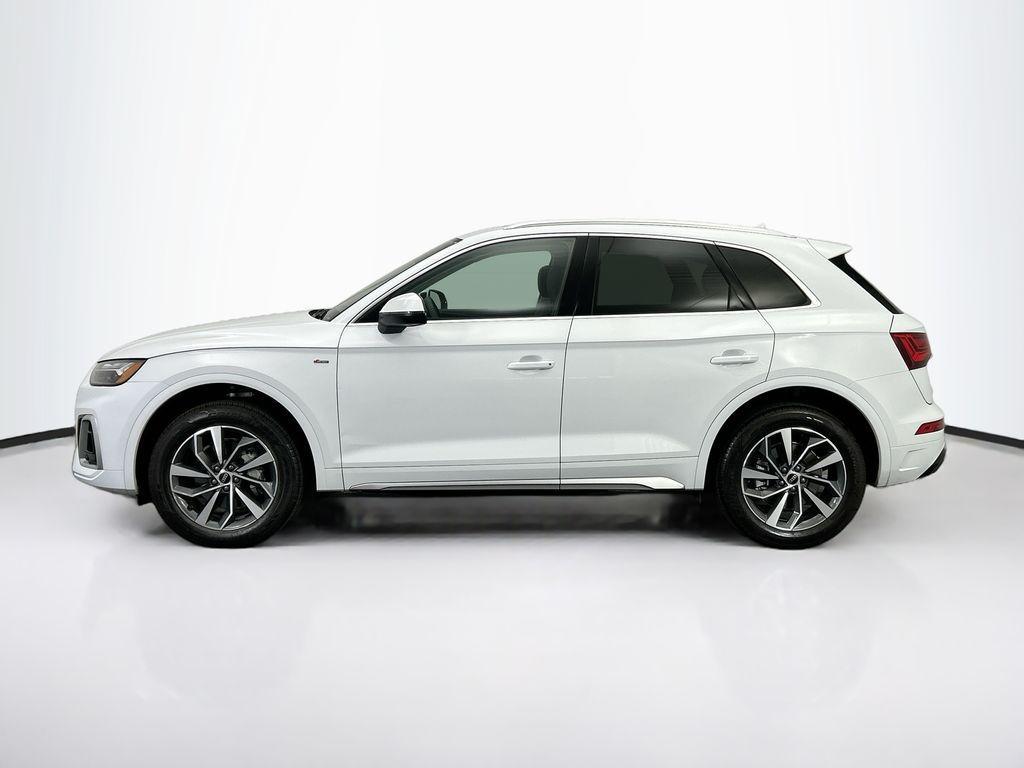 used 2025 Audi Q5 car, priced at $45,489
