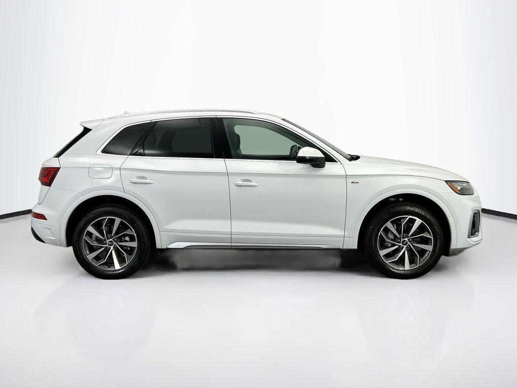 used 2025 Audi Q5 car, priced at $45,489
