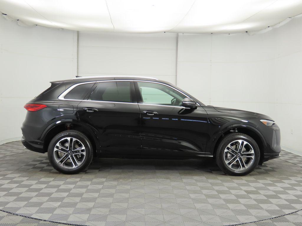 new 2025 Audi Q5 car, priced at $59,835