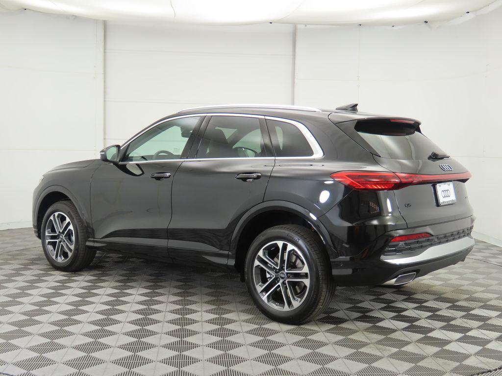 new 2025 Audi Q5 car, priced at $59,835