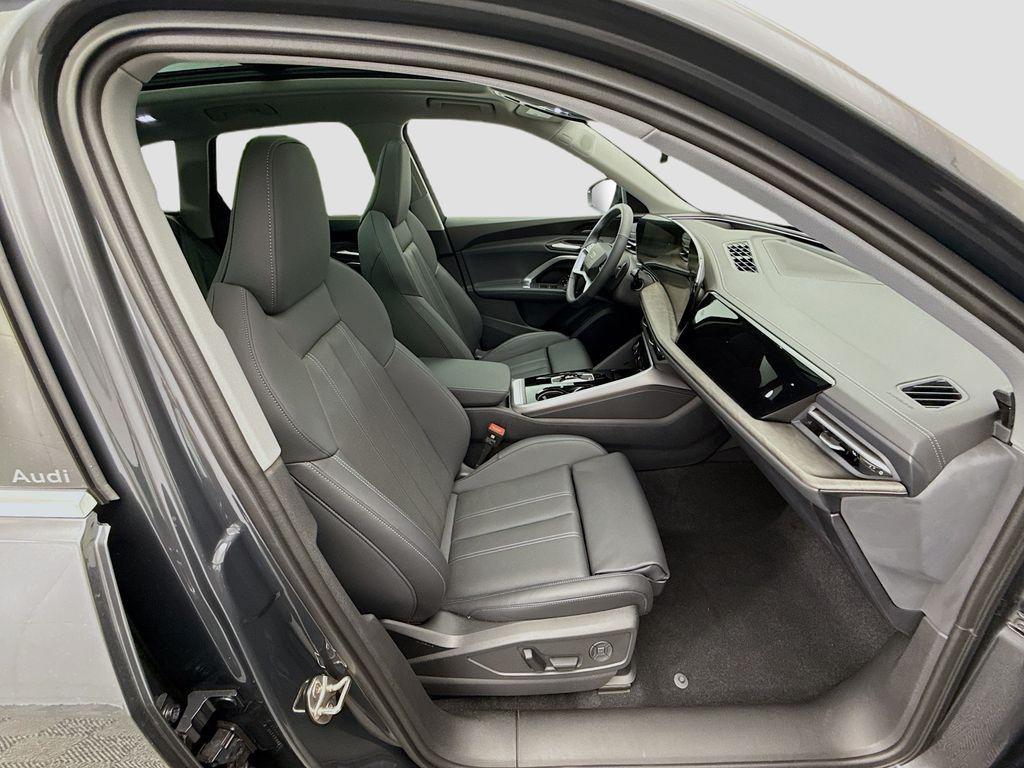 new 2025 Audi Q5 car, priced at $61,150