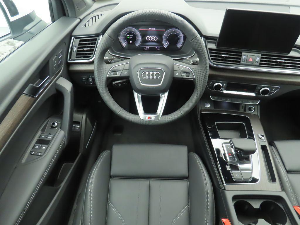 new 2025 Audi Q5 car, priced at $69,160