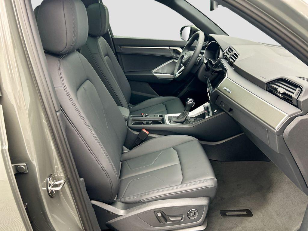 new 2025 Audi Q3 car, priced at $43,925