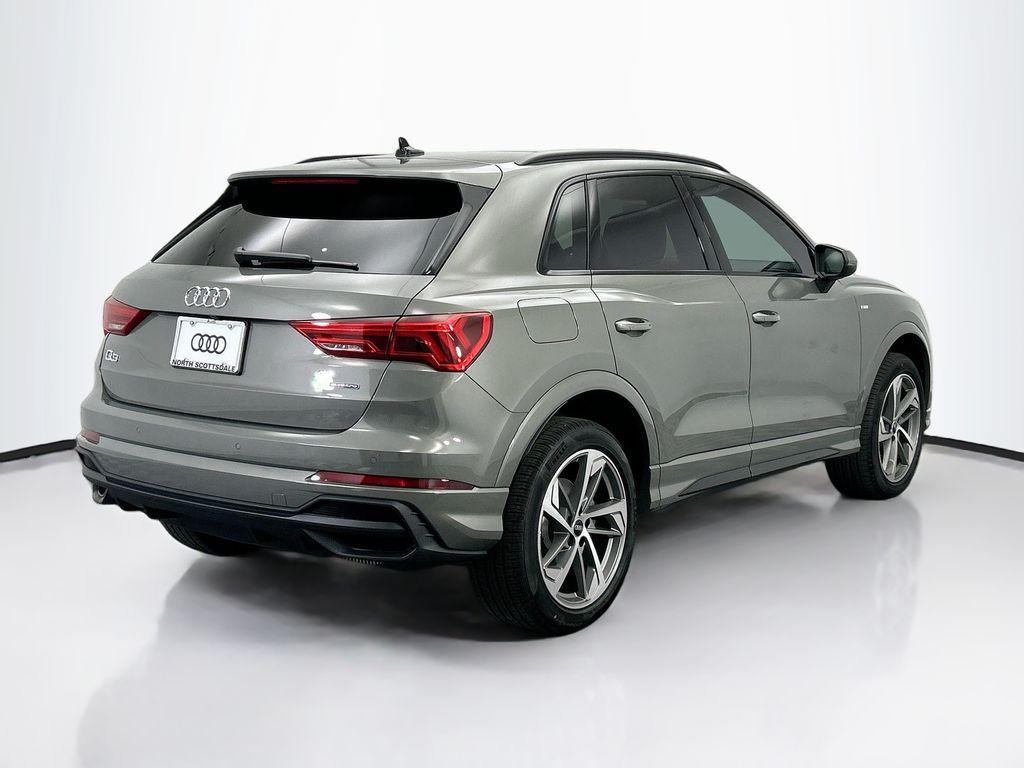new 2025 Audi Q3 car, priced at $43,925
