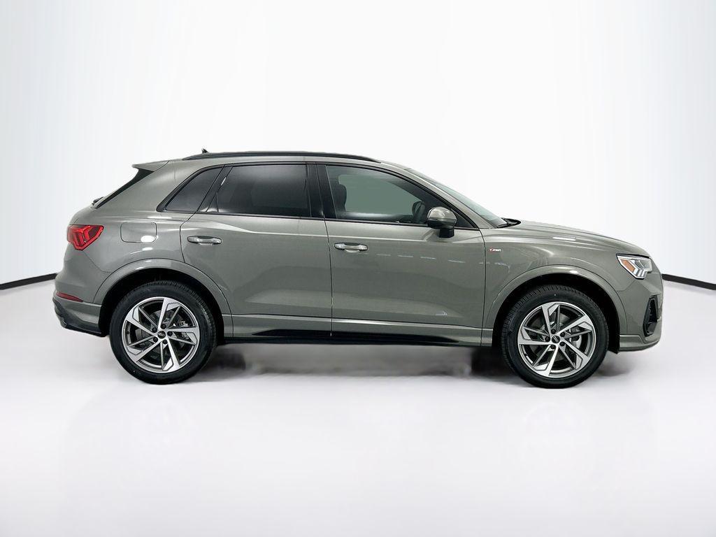 new 2025 Audi Q3 car, priced at $43,925
