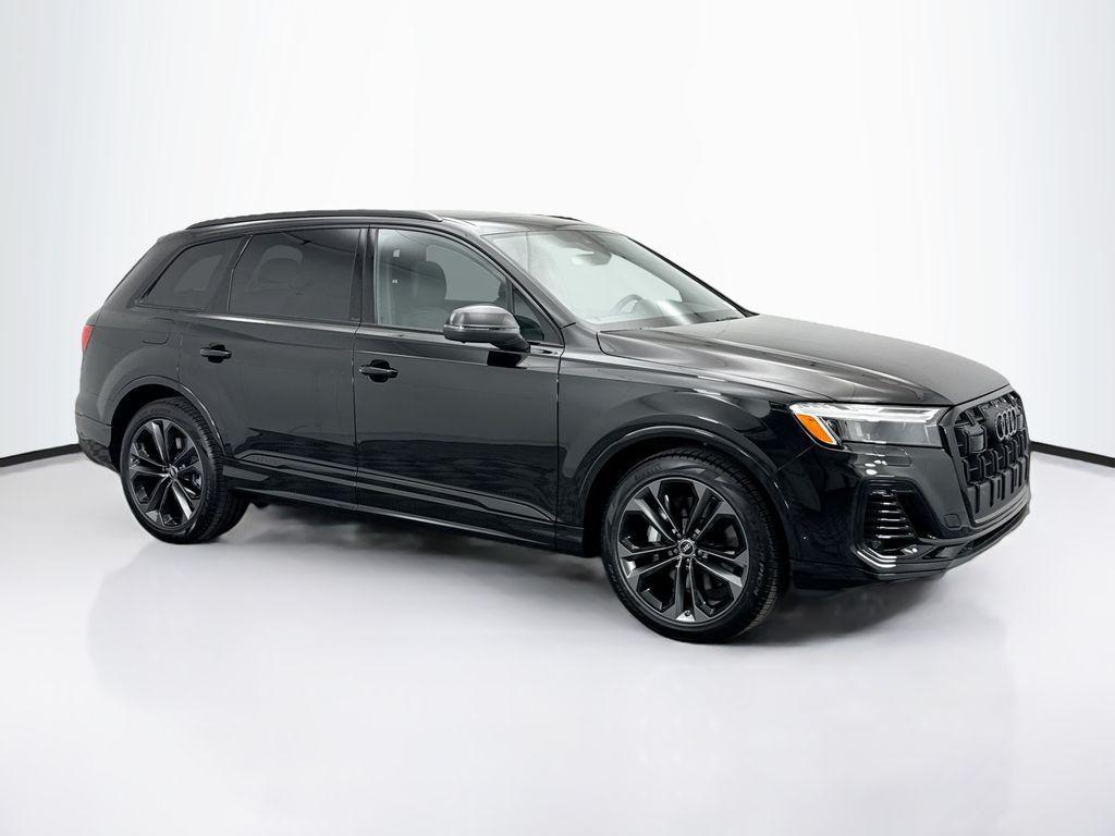new 2026 Audi Q7 car, priced at $78,105