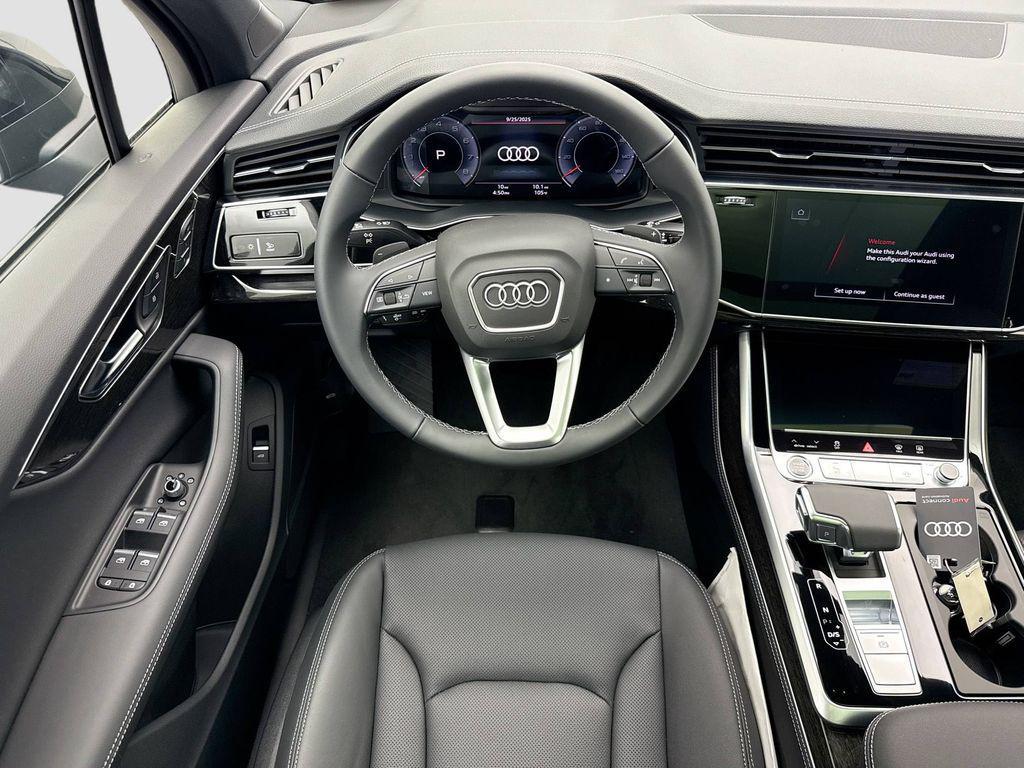 new 2026 Audi Q7 car, priced at $78,105
