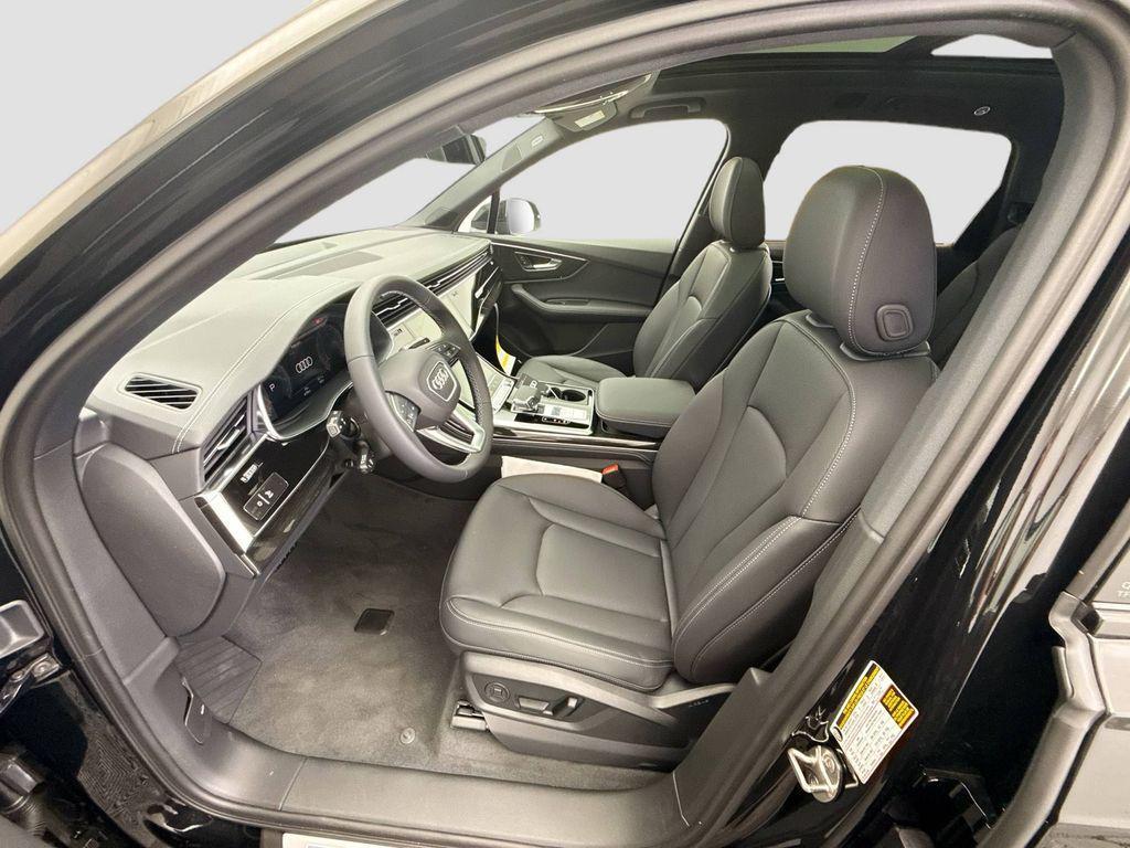 new 2026 Audi Q7 car, priced at $78,105