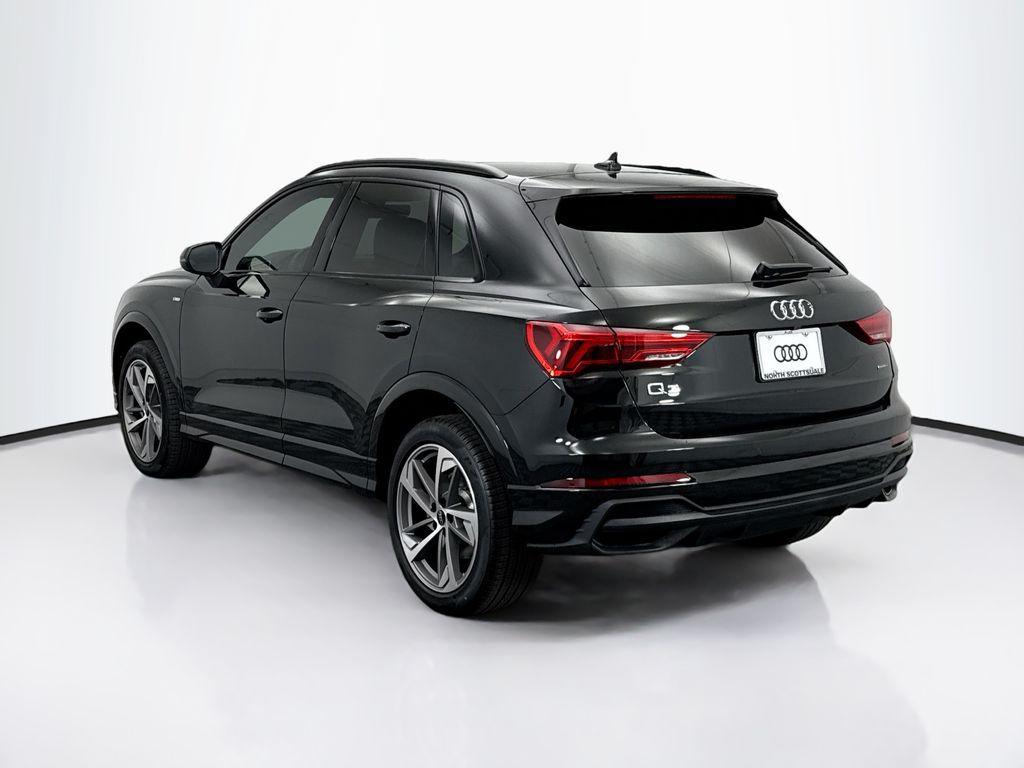 new 2025 Audi Q3 car, priced at $43,925