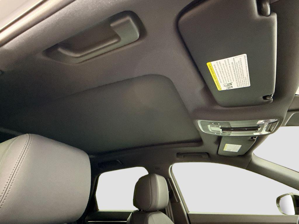 new 2025 Audi Q3 car, priced at $43,925