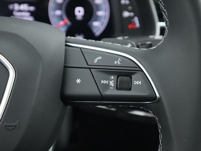 new 2025 Audi Q7 car, priced at $77,460