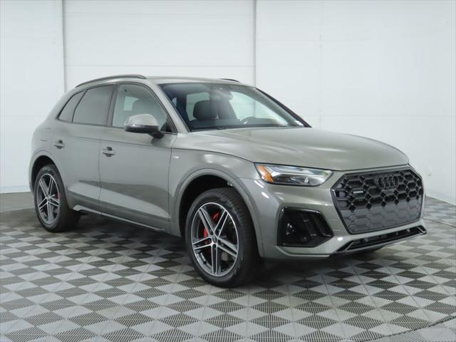 new 2025 Audi Q5 car, priced at $70,300