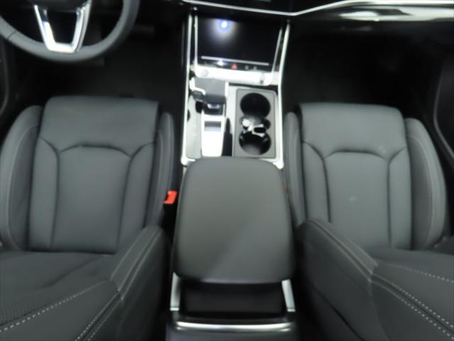 new 2025 Audi Q7 car, priced at $88,805