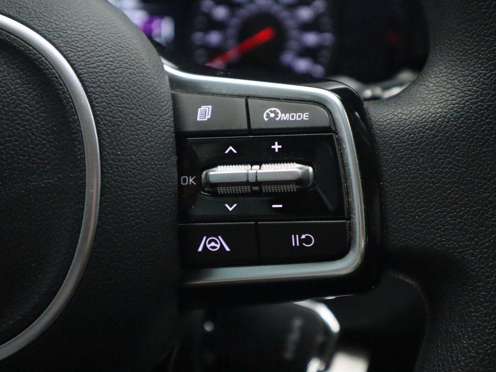 used 2022 Kia Sorento car, priced at $22,307