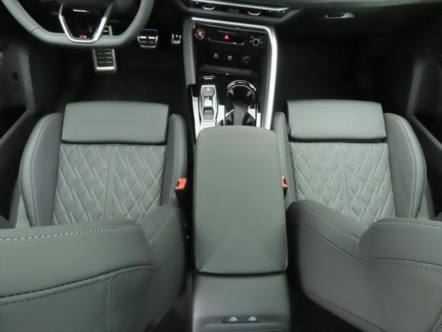 new 2025 Audi SQ5 car, priced at $73,910
