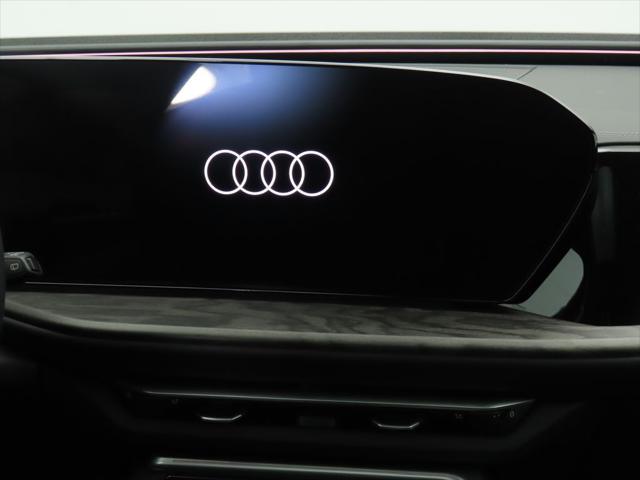 new 2025 Audi Q5 car, priced at $60,960