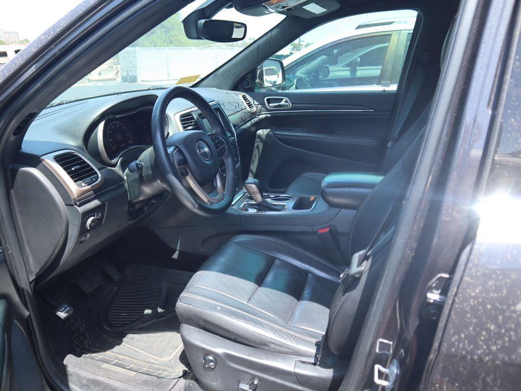used 2017 Jeep Grand Cherokee car, priced at $16,028