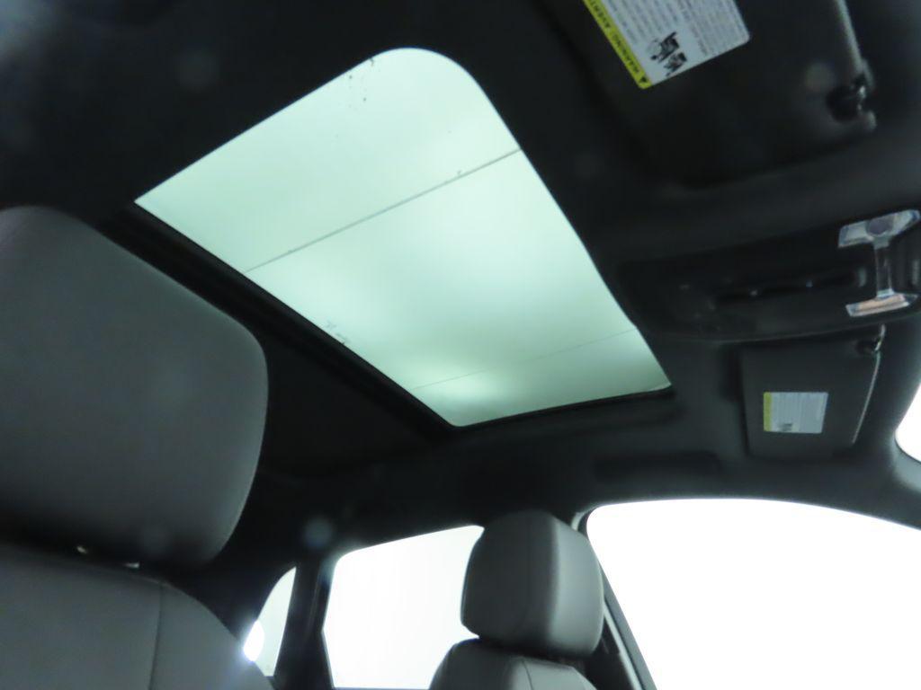 used 2025 Audi Q3 car