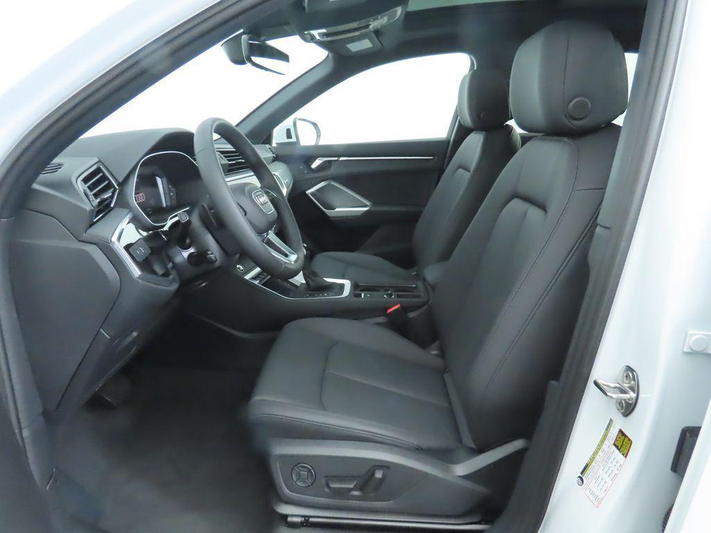 used 2025 Audi Q3 car