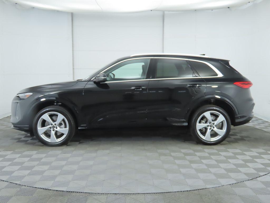 new 2025 Audi Q5 car, priced at $60,960