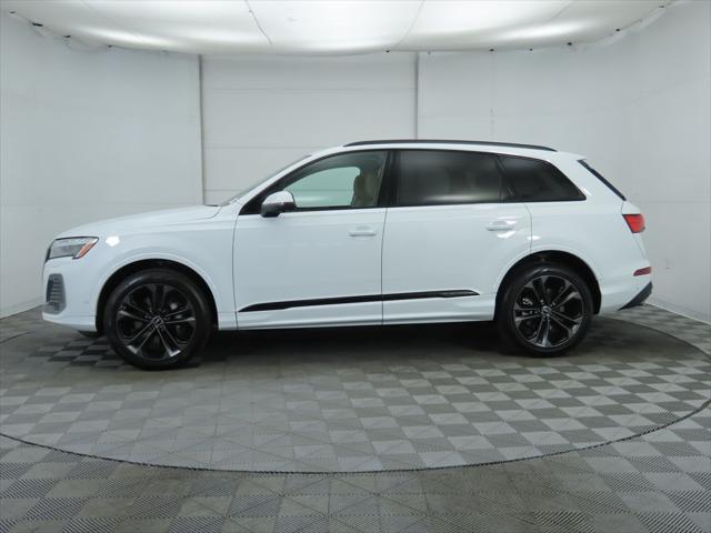 new 2025 Audi Q7 car, priced at $75,160