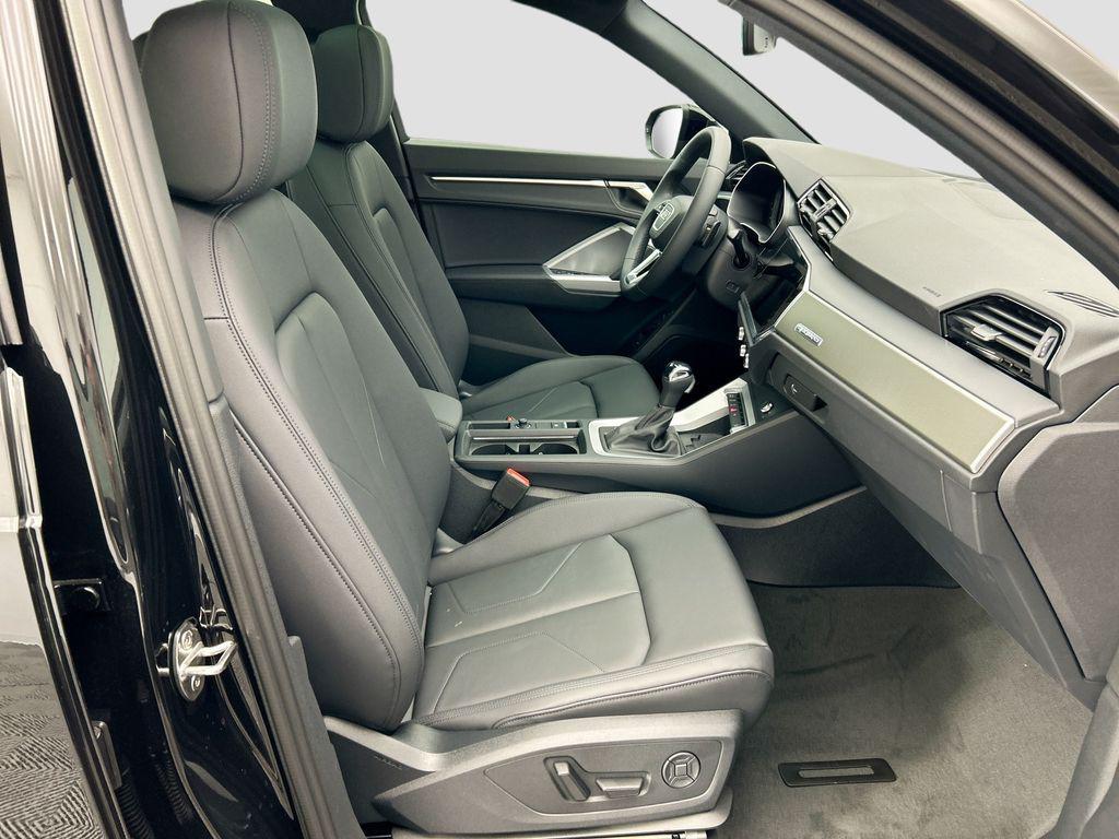 new 2025 Audi Q3 car, priced at $43,925