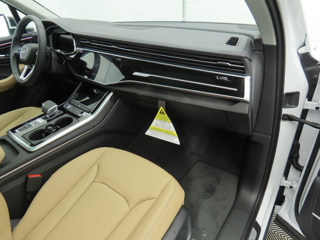 used 2025 Audi Q7 car, priced at $58,976