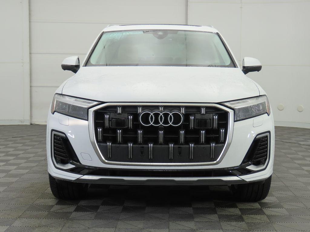 used 2025 Audi Q7 car, priced at $58,976