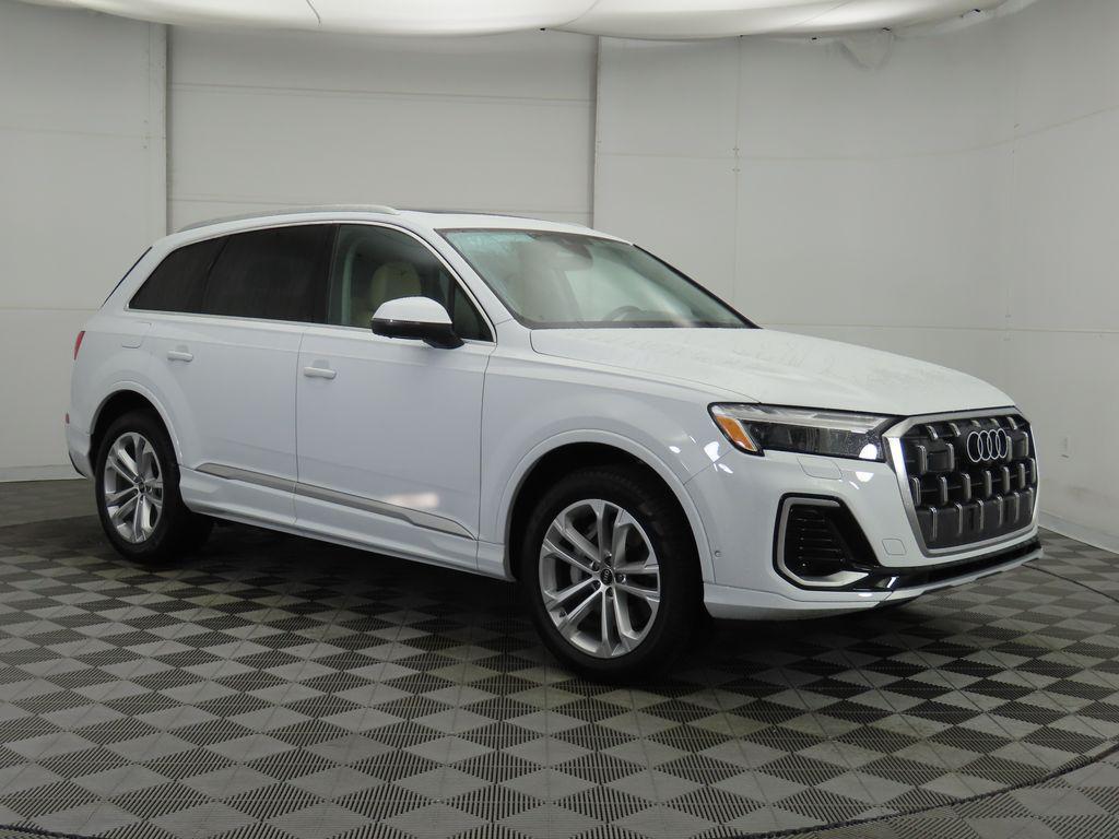 used 2025 Audi Q7 car, priced at $58,976
