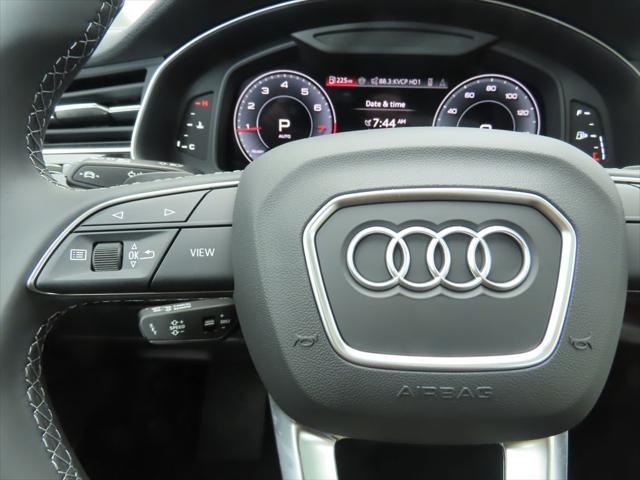 used 2025 Audi Q7 car