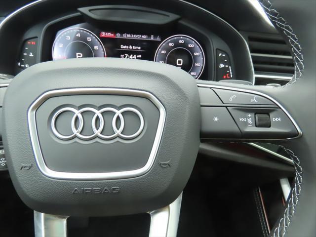 used 2025 Audi Q7 car