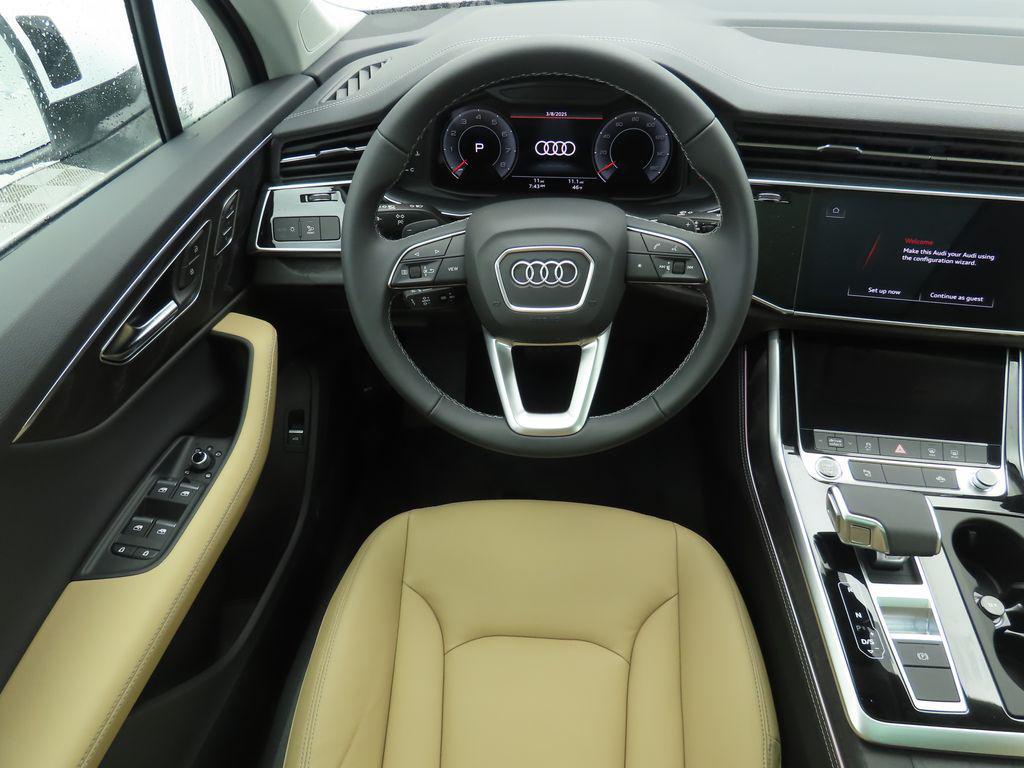 used 2025 Audi Q7 car, priced at $58,976