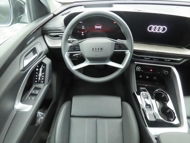 new 2025 Audi Q5 car, priced at $60,960