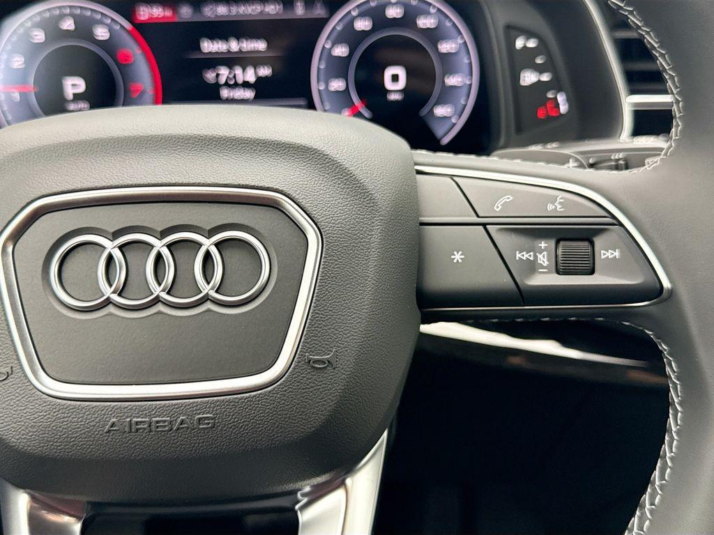 new 2026 Audi Q7 car, priced at $78,220