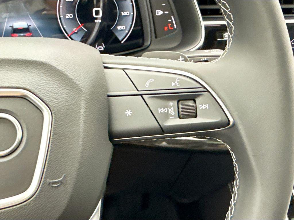 new 2026 Audi Q7 car, priced at $78,105