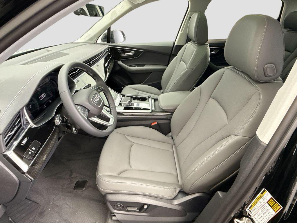 new 2026 Audi Q7 car, priced at $78,105