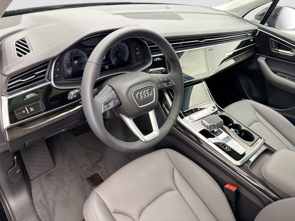 new 2026 Audi Q7 car, priced at $78,105