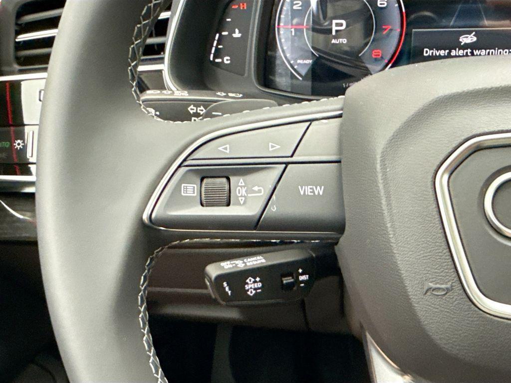 new 2026 Audi Q7 car, priced at $78,105
