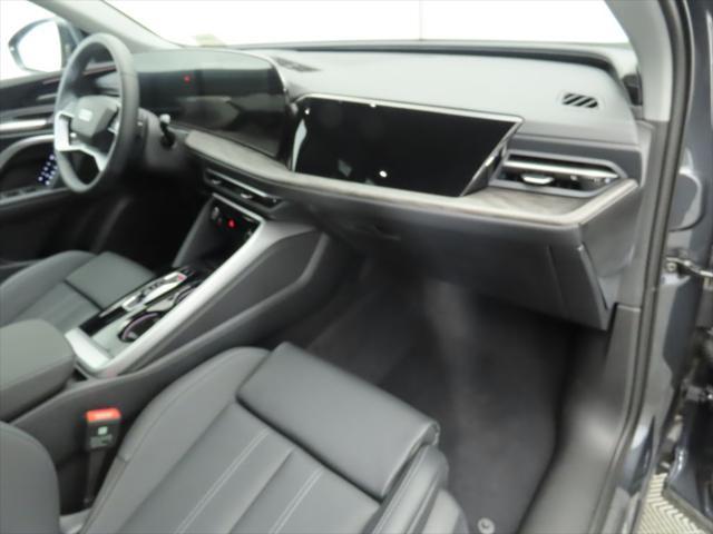 new 2025 Audi Q5 car, priced at $60,350